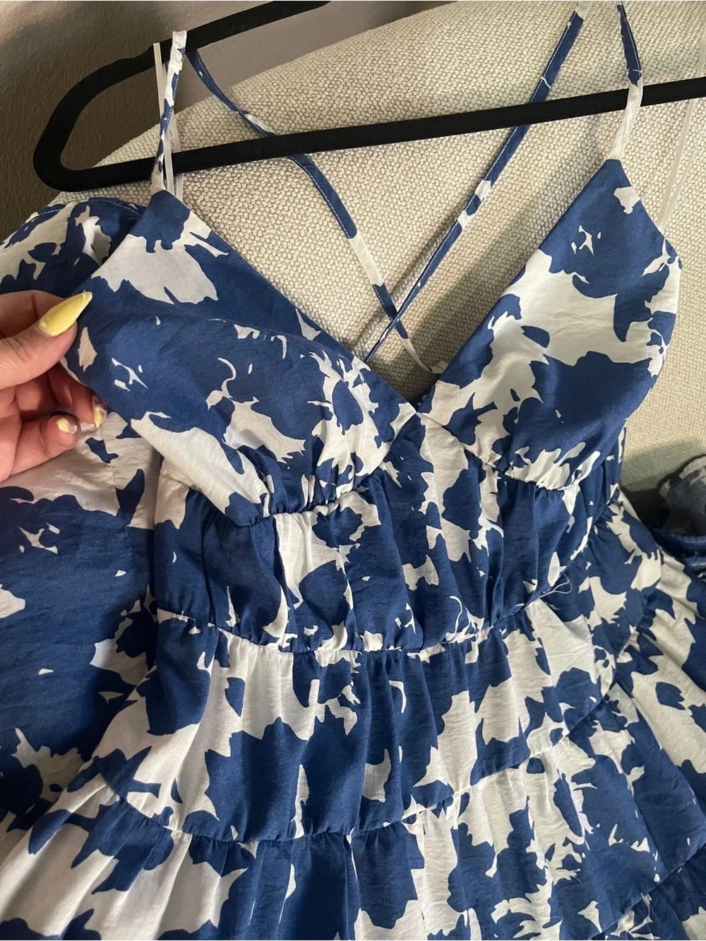 Abercrombie & Fitch Flowy Tiered Maxi Dress - Picture 4 of 11